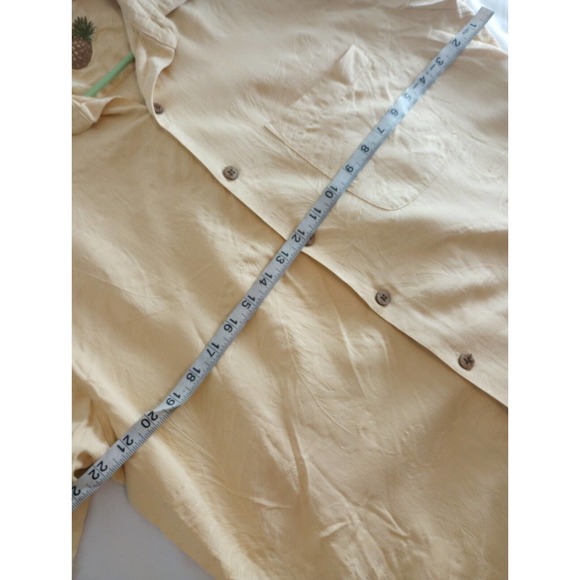 Caribbean Button Short Shirt Men Sz Large Silk Cotton Yellow Tropical Embossed - Picture 6 of 8